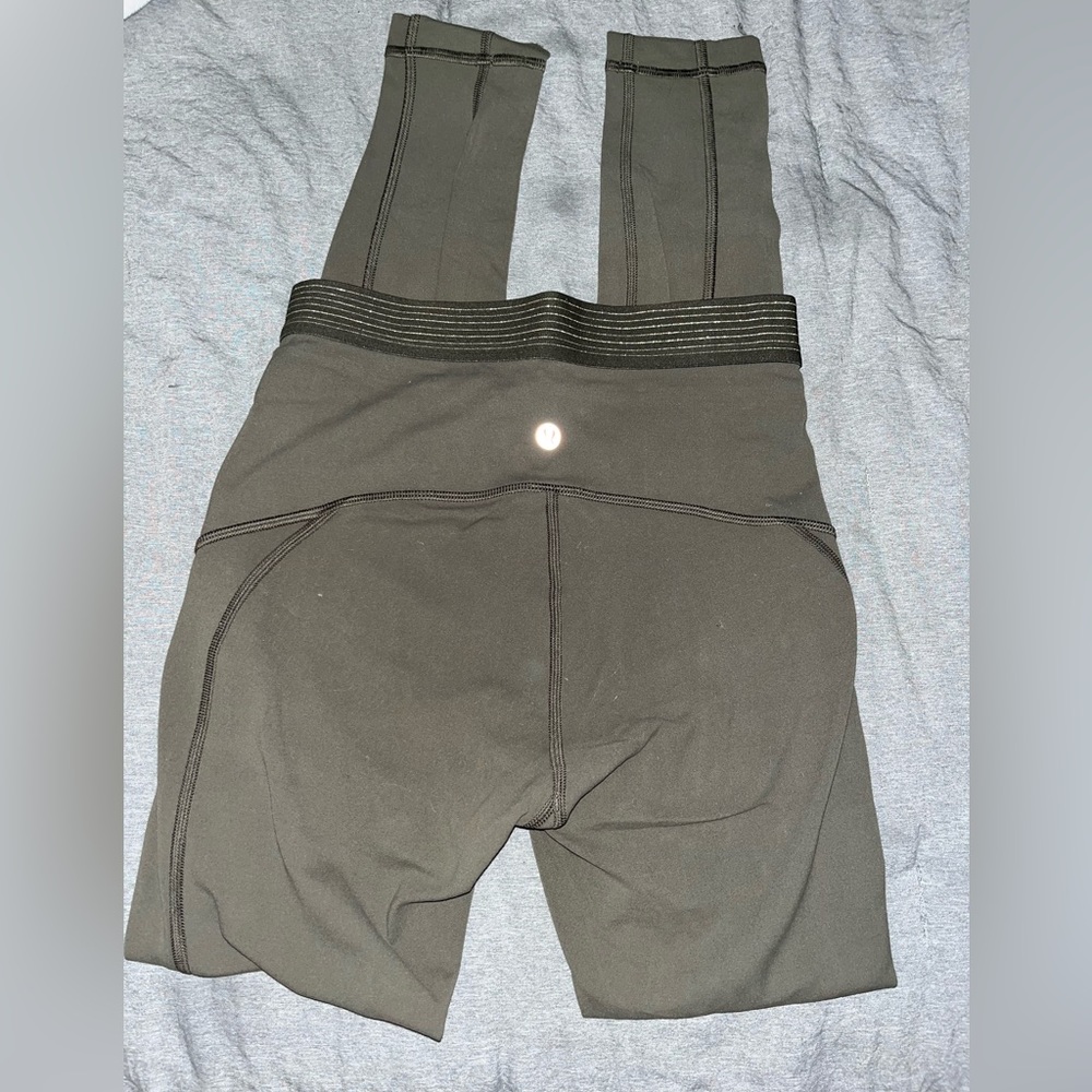 LULULEMON Leggings Army Green Size 4